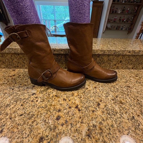 Frye Shoes - Frye Veronica Short Slouchy Brown Leather Moto Boots Whiskey 8 EUC